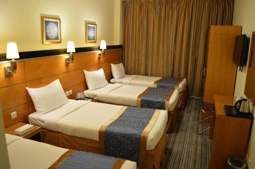 Durrat al Eiman Hotel 3